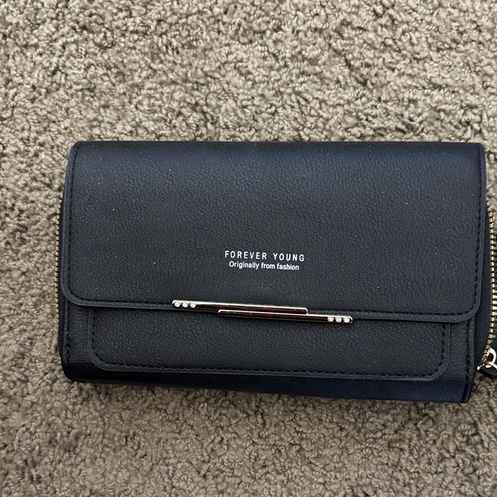 Forever Young Elegant Black Wallet
